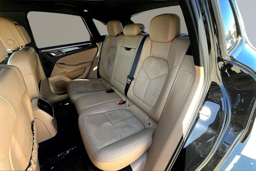 2020 Porsche Macan Base Quincy MA