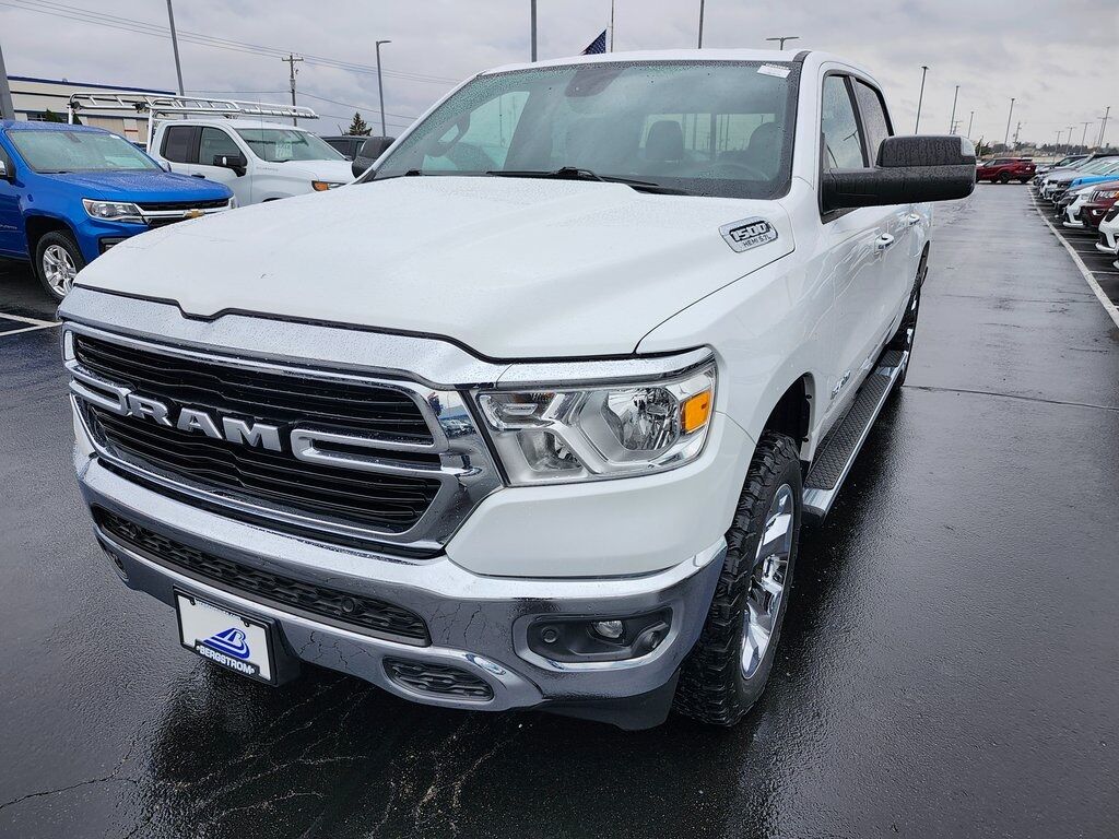 2020 Ram 1500 Big Horn/Lone Star Green Bay WI