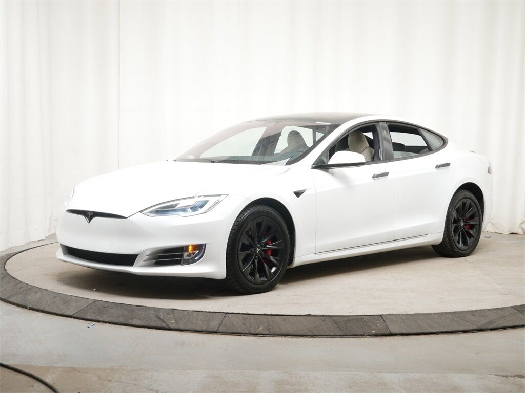 2020 Tesla Model S Performance