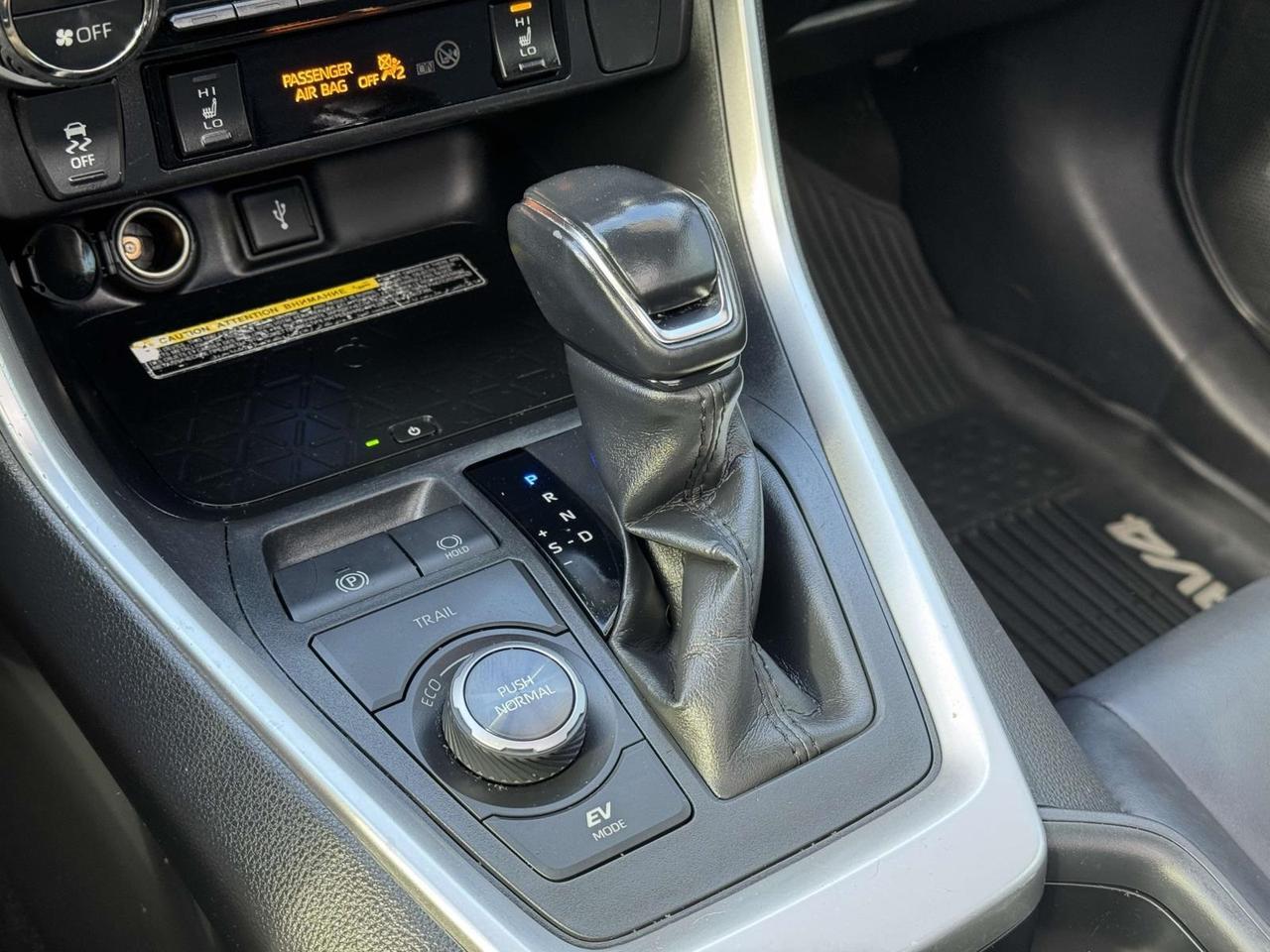 2020 Toyota RAV4 Hybrid XSE Fredericksburg VA