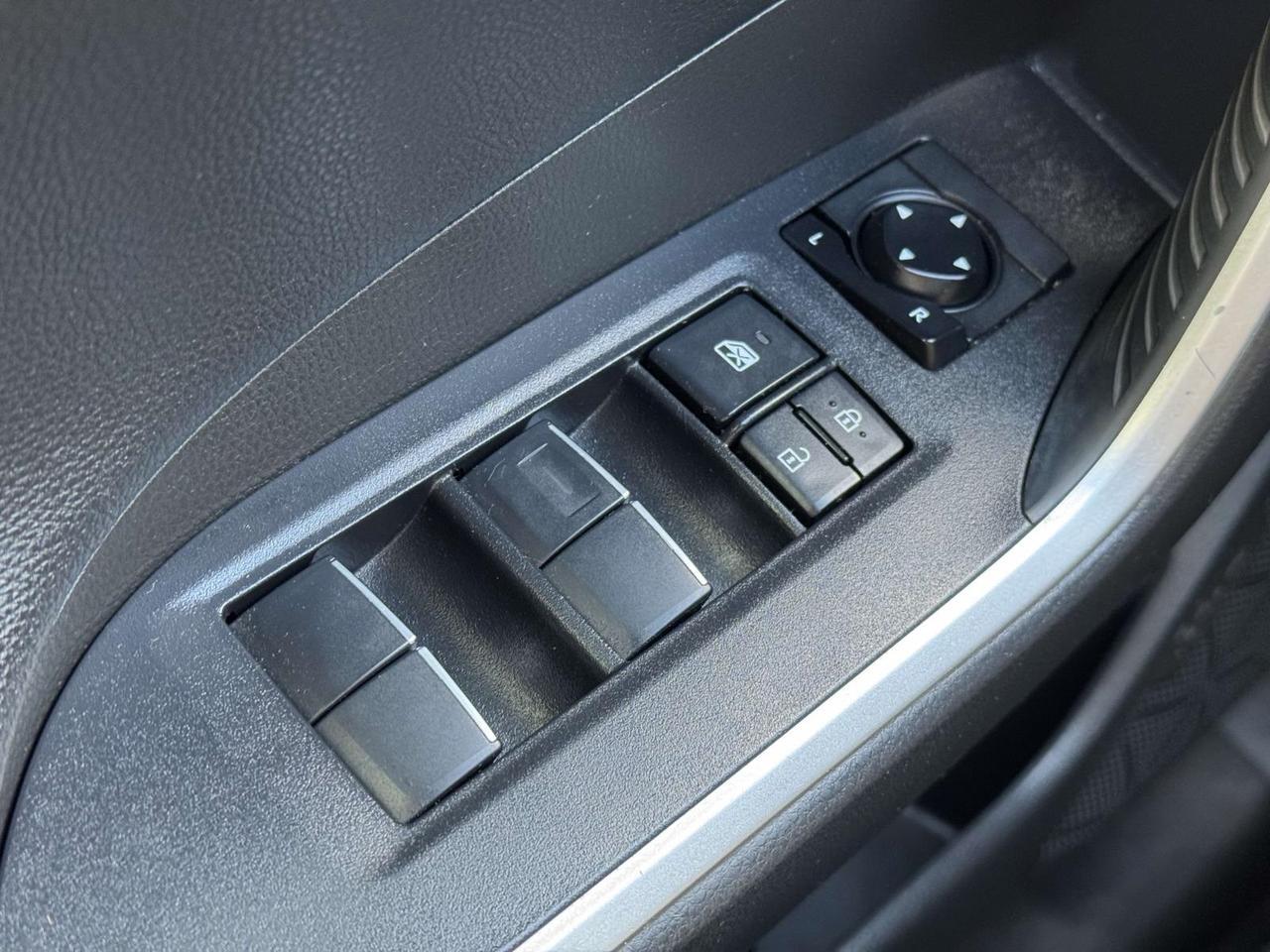 2020 Toyota RAV4 Hybrid XSE Fredericksburg VA