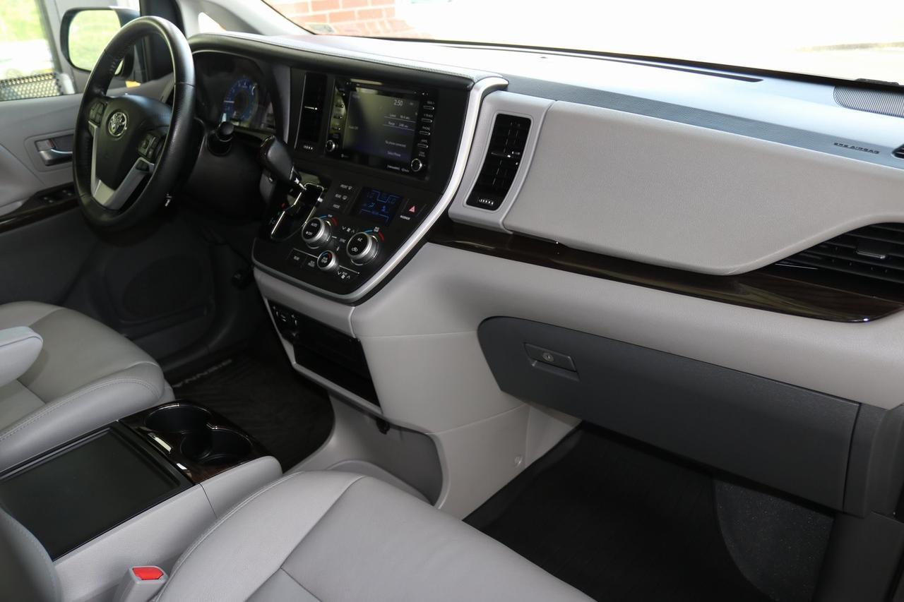 2020 Toyota Sienna XLE Fredericksburg VA