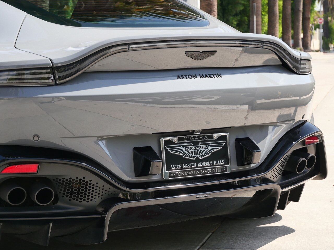 2021 Aston Martin Vantage Lawrence KS