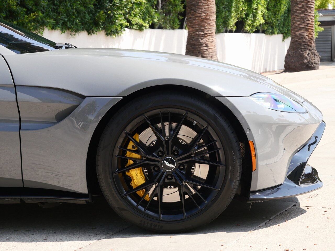 2021 Aston Martin Vantage Lawrence KS