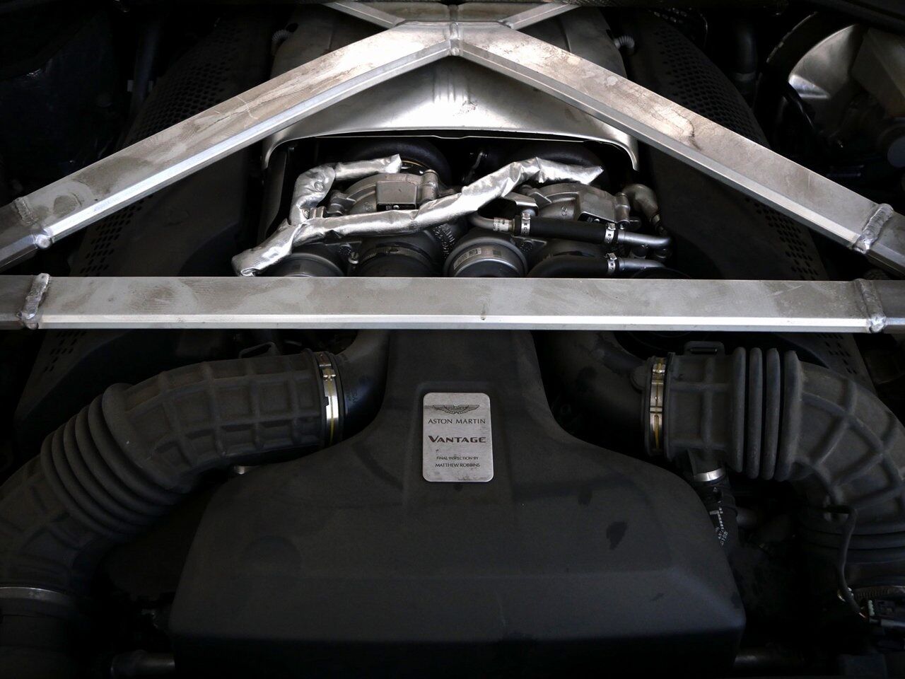 2021 Aston Martin Vantage Lawrence KS