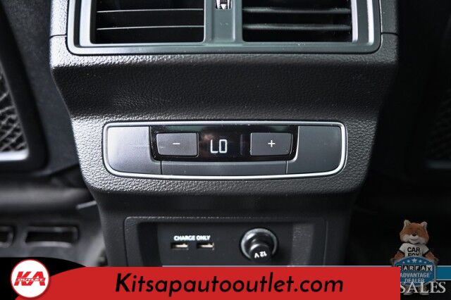 2021 Audi Q5 Premium Plus / AWD / Power & Heated Leather Seats / Heated Steering Wheel / Panoramic Sunroof / Adaptive Cruise / Lane Depart & Blind Spot Alert / 360 Camera / Apple CarPlay & Android Auto / USB Input / 28 MPG Banglore