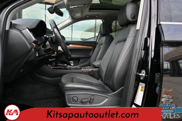 2021 Audi Q5 Premium Plus / AWD / Power & Heated Leather Seats / Heated Steering Wheel / Panoramic Sunroof / Adaptive Cruise / Lane Depart & Blind Spot Alert / 360 Camera / Apple CarPlay & Android Auto / USB Input / 28 MPG Banglore