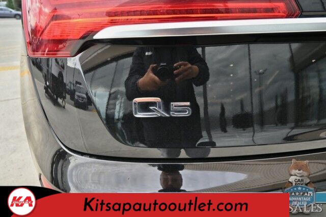 2021 Audi Q5 Premium Plus / AWD / Power & Heated Leather Seats / Heated Steering Wheel / Panoramic Sunroof / Adaptive Cruise / Lane Depart & Blind Spot Alert / 360 Camera / Apple CarPlay & Android Auto / USB Input / 28 MPG Banglore