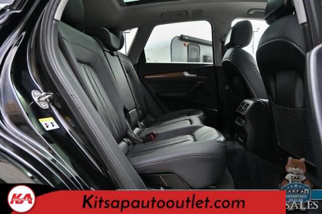 2021 Audi Q5 Premium Plus / AWD / Power & Heated Leather Seats / Heated Steering Wheel / Panoramic Sunroof / Adaptive Cruise / Lane Depart & Blind Spot Alert / 360 Camera / Apple CarPlay & Android Auto / USB Input / 28 MPG Banglore