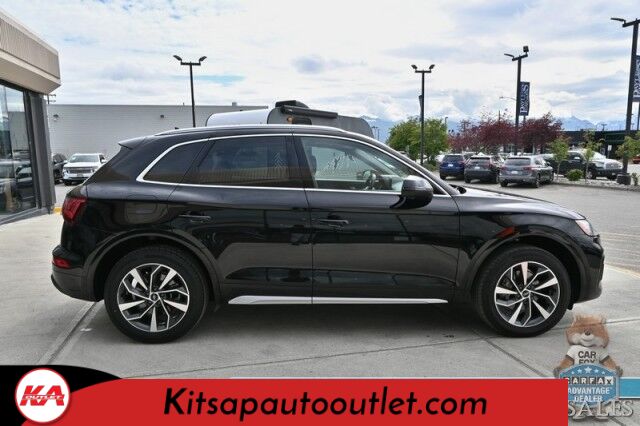 2021 Audi Q5 Premium Plus / AWD / Power & Heated Leather Seats / Heated Steering Wheel / Panoramic Sunroof / Adaptive Cruise / Lane Depart & Blind Spot Alert / 360 Camera / Apple CarPlay & Android Auto / USB Input / 28 MPG Banglore