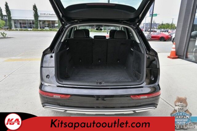 2021 Audi Q5 Premium Plus / AWD / Power & Heated Leather Seats / Heated Steering Wheel / Panoramic Sunroof / Adaptive Cruise / Lane Depart & Blind Spot Alert / 360 Camera / Apple CarPlay & Android Auto / USB Input / 28 MPG Banglore