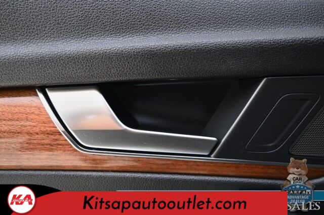 2021 Audi Q5 Premium Plus / AWD / Power & Heated Leather Seats / Heated Steering Wheel / Panoramic Sunroof / Adaptive Cruise / Lane Depart & Blind Spot Alert / 360 Camera / Apple CarPlay & Android Auto / USB Input / 28 MPG Banglore