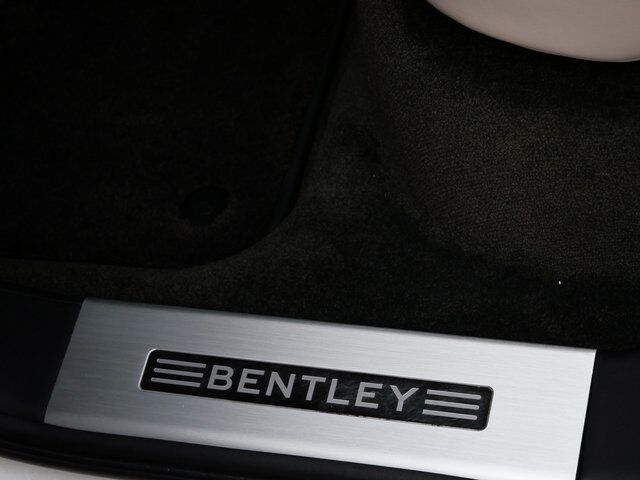 2021 Bentley Bentayga V8 V8 Lawrence KS