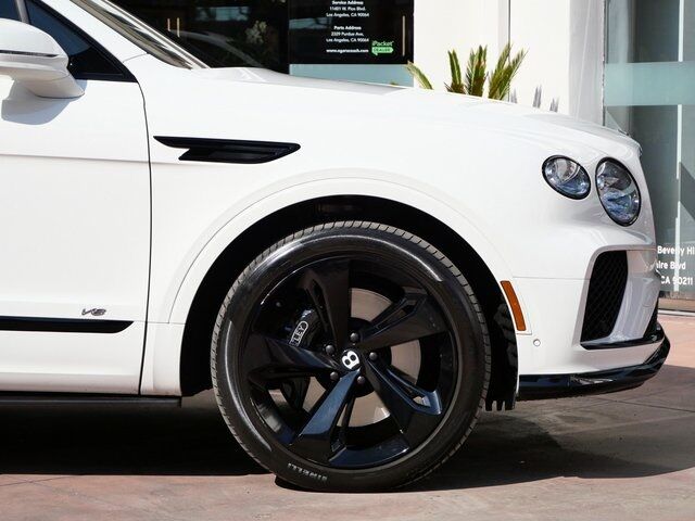 2021 Bentley Bentayga V8 V8 Lawrence KS