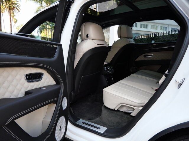 2021 Bentley Bentayga V8 V8 Lawrence KS