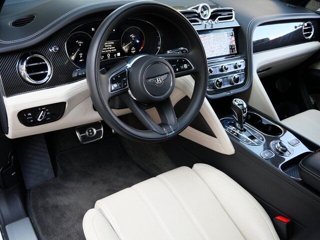 2021 Bentley Bentayga V8 V8 Lawrence KS