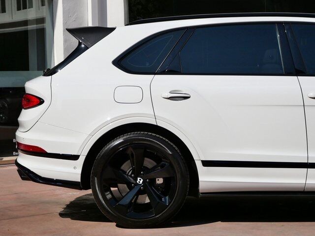 2021 Bentley Bentayga V8 V8 Lawrence KS