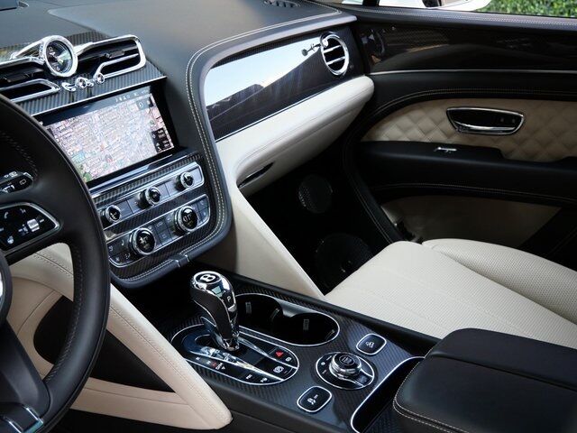 2021 Bentley Bentayga V8 V8 Lawrence KS