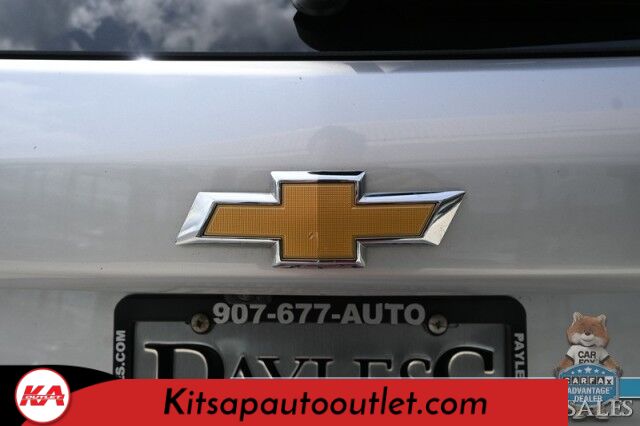 2021 Chevrolet Equinox LT / AWD / Driver Convenience Pkg / Auto Start / Power & Heated Cloth Seats / Lane Departure & Blind Spot Alert / Apple CarPlay & Android Auto / Back Up Camera / Keyless Entry & Start / Power Liftgate / 1-Owner Banglore