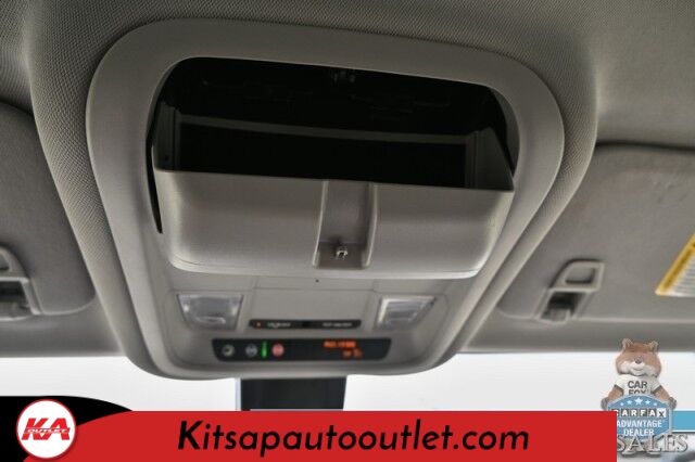 2021 Chevrolet Equinox LT / AWD / Driver Convenience Pkg / Auto Start / Power & Heated Cloth Seats / Lane Departure & Blind Spot Alert / Apple CarPlay & Android Auto / Back Up Camera / Keyless Entry & Start / Power Liftgate / 1-Owner Banglore