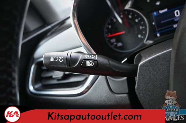 2021 Chevrolet Equinox LT / AWD / Driver Convenience Pkg / Auto Start / Power & Heated Cloth Seats / Lane Departure & Blind Spot Alert / Apple CarPlay & Android Auto / Back Up Camera / Keyless Entry & Start / Power Liftgate / 1-Owner Banglore