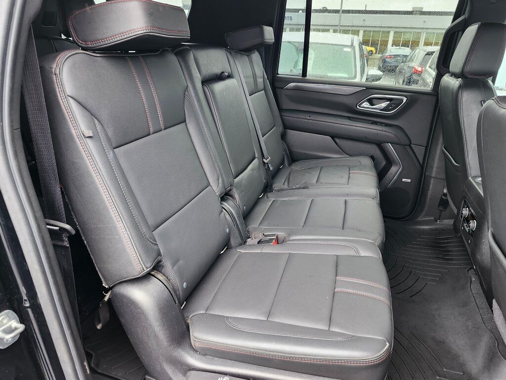 2021 Chevrolet Suburban RST Green Bay WI