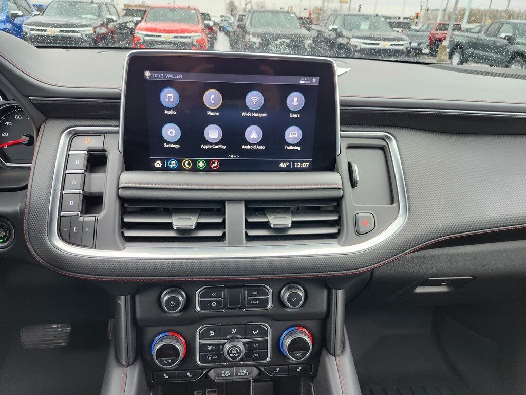 2021 Chevrolet Suburban RST Green Bay WI