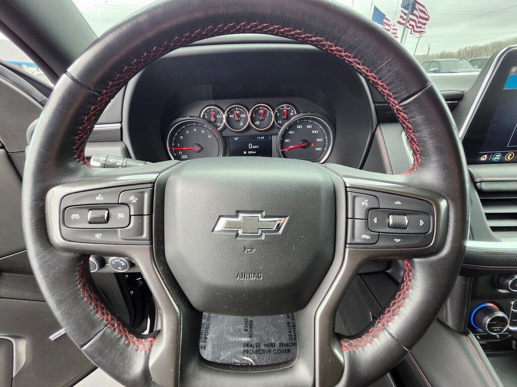 2021 Chevrolet Suburban RST Green Bay WI