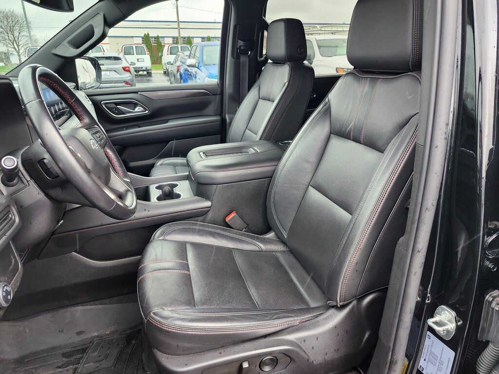 2021 Chevrolet Suburban RST Green Bay WI