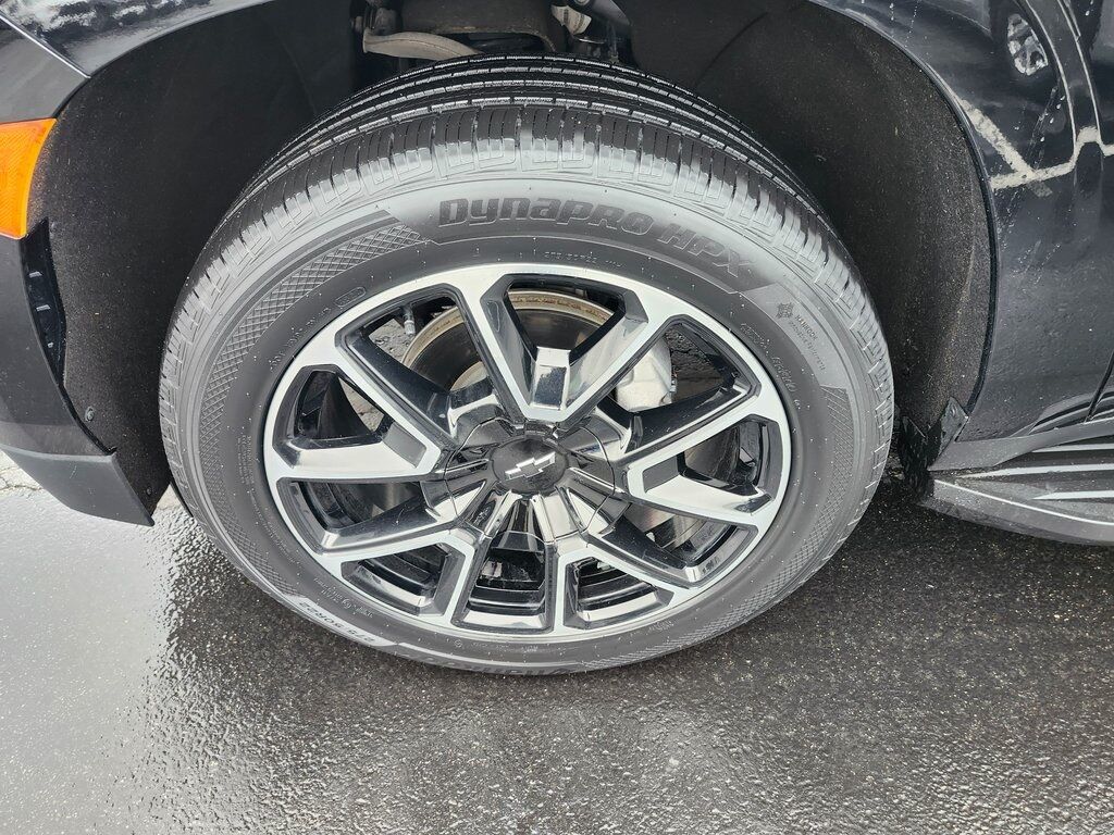 2021 Chevrolet Suburban RST Green Bay WI