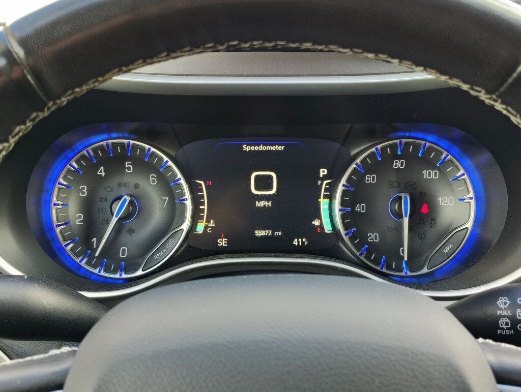 2021 Chrysler Pacifica Touring L Green Bay WI