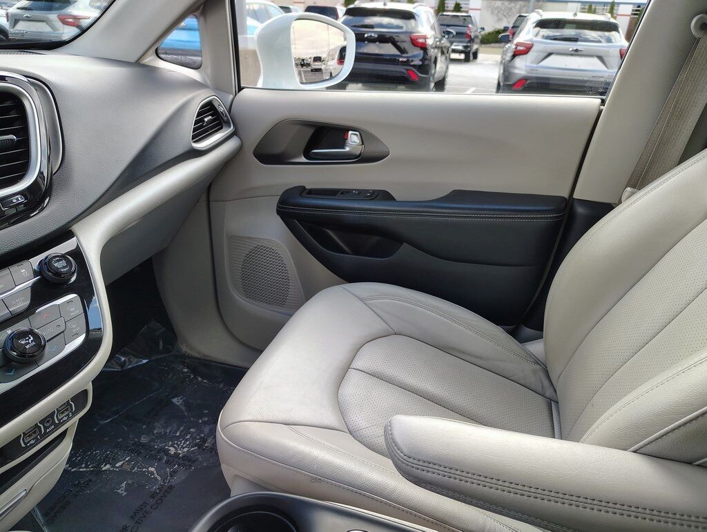 2021 Chrysler Pacifica Touring L Green Bay WI