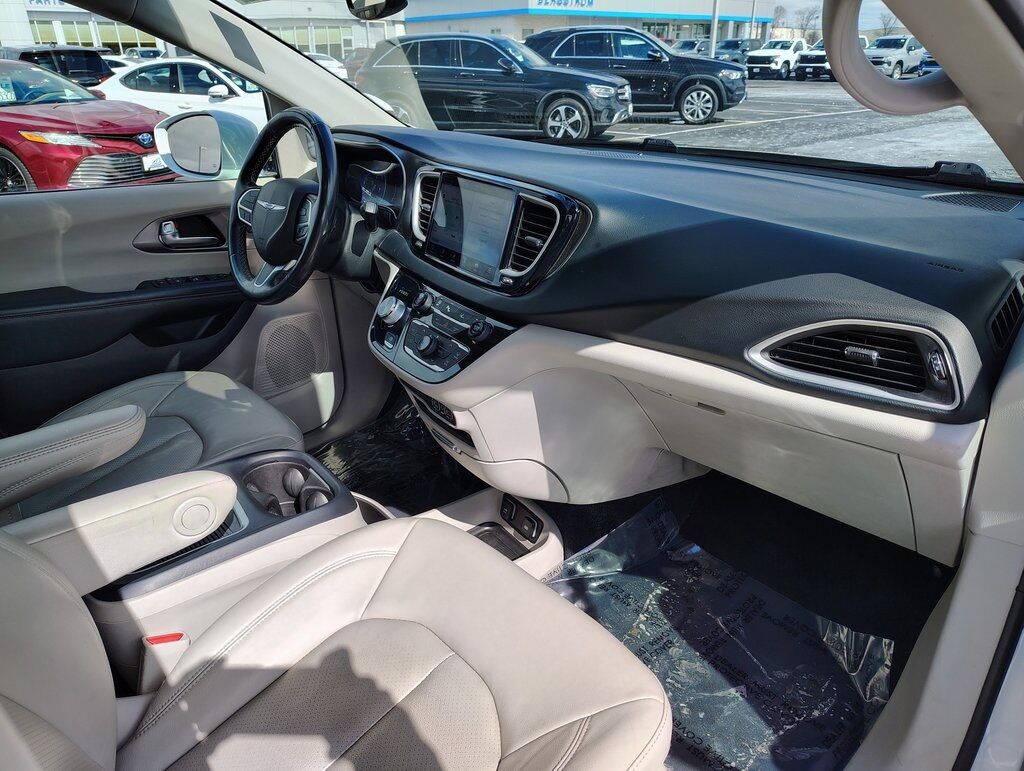 2021 Chrysler Pacifica Touring L Green Bay WI