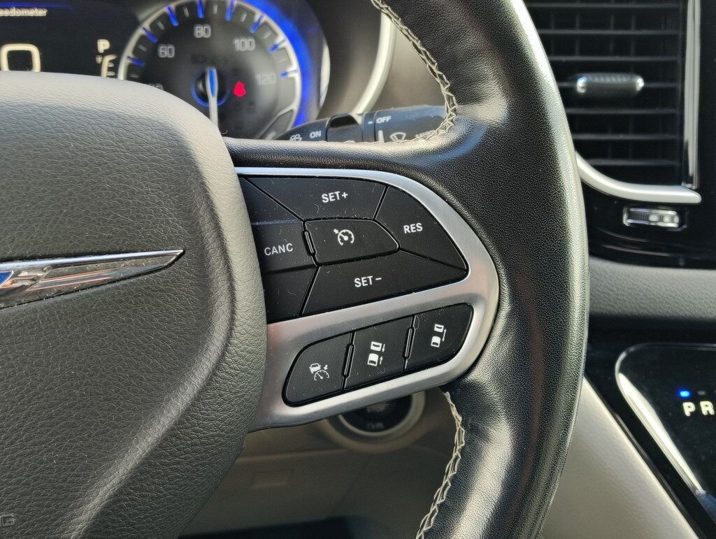 2021 Chrysler Pacifica Touring L Green Bay WI