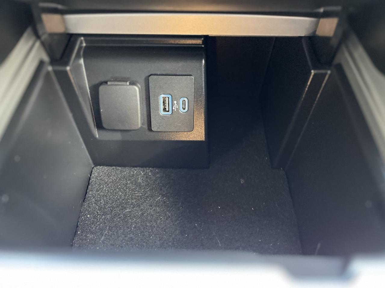 2021 Ford Explorer Limited Glen Burnie MD