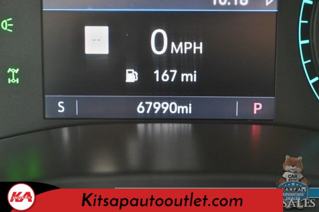 2021 GMC Canyon Denali / 4X4 / Crew Cab / Auto Start / Heated & Cooled Leather Seats / Heated Steering Wheel / Navigation / Sunroof / Adaptive Cruise / Lane Depart & Blind Spot Alert / Apple CarPlay & Android Auto / Tow Pkg Banglore