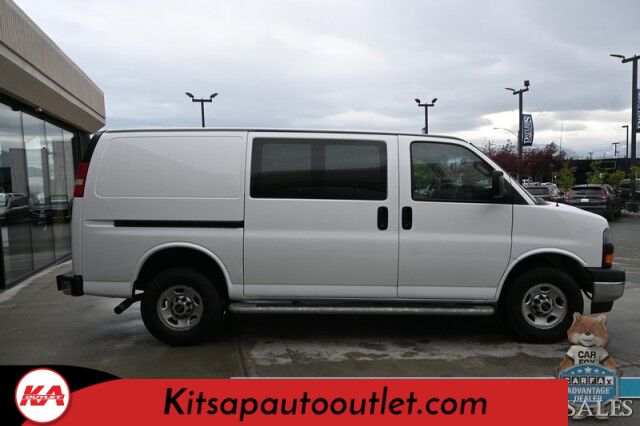 2021 GMC Savana Cargo Van 2500 / Chrome Appearance & Cold Climate Pkg / 4.3L V6 / Driver Convenience Pkg / Bulkhead / Power Locks, Windows & Mirrors / Aux Input / Air Conditioning / Cruise Control / Running Boards / 1-Owner Banglore