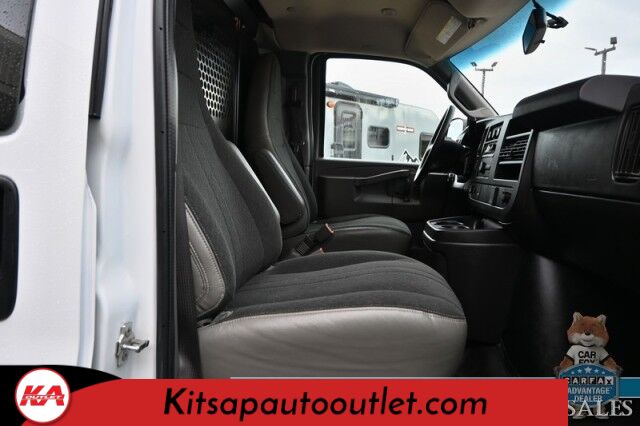 2021 GMC Savana Cargo Van 2500 / Chrome Appearance & Cold Climate Pkg / 4.3L V6 / Driver Convenience Pkg / Bulkhead / Power Locks, Windows & Mirrors / Aux Input / Air Conditioning / Cruise Control / Running Boards / 1-Owner Banglore