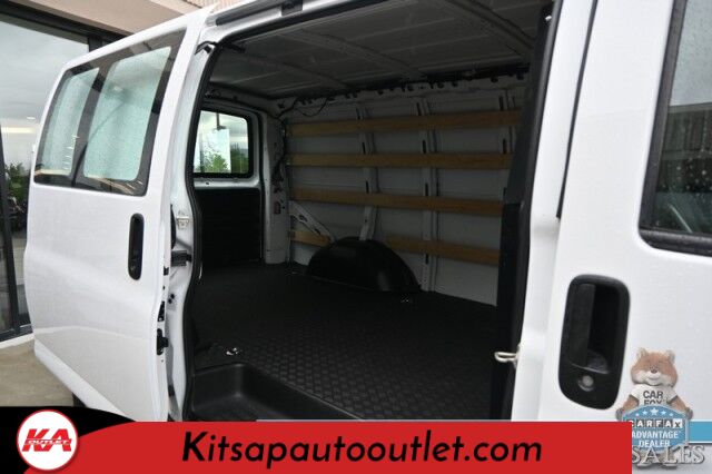 2021 GMC Savana Cargo Van 2500 / Chrome Appearance & Cold Climate Pkg / 4.3L V6 / Driver Convenience Pkg / Bulkhead / Power Locks, Windows & Mirrors / Aux Input / Air Conditioning / Cruise Control / Running Boards / 1-Owner Banglore