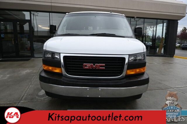 2021 GMC Savana Cargo Van 2500 / Chrome Appearance & Cold Climate Pkg / 4.3L V6 / Driver Convenience Pkg / Bulkhead / Power Locks, Windows & Mirrors / Aux Input / Air Conditioning / Cruise Control / Running Boards / 1-Owner Banglore
