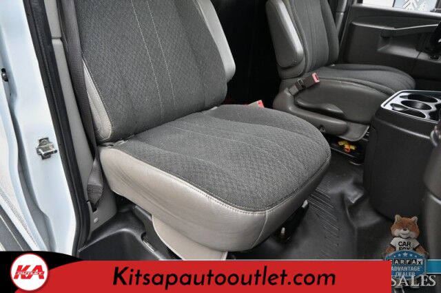 2021 GMC Savana Cargo Van 2500 / Chrome Appearance & Cold Climate Pkg / 4.3L V6 / Driver Convenience Pkg / Bulkhead / Power Locks, Windows & Mirrors / Aux Input / Air Conditioning / Cruise Control / Running Boards / 1-Owner Banglore