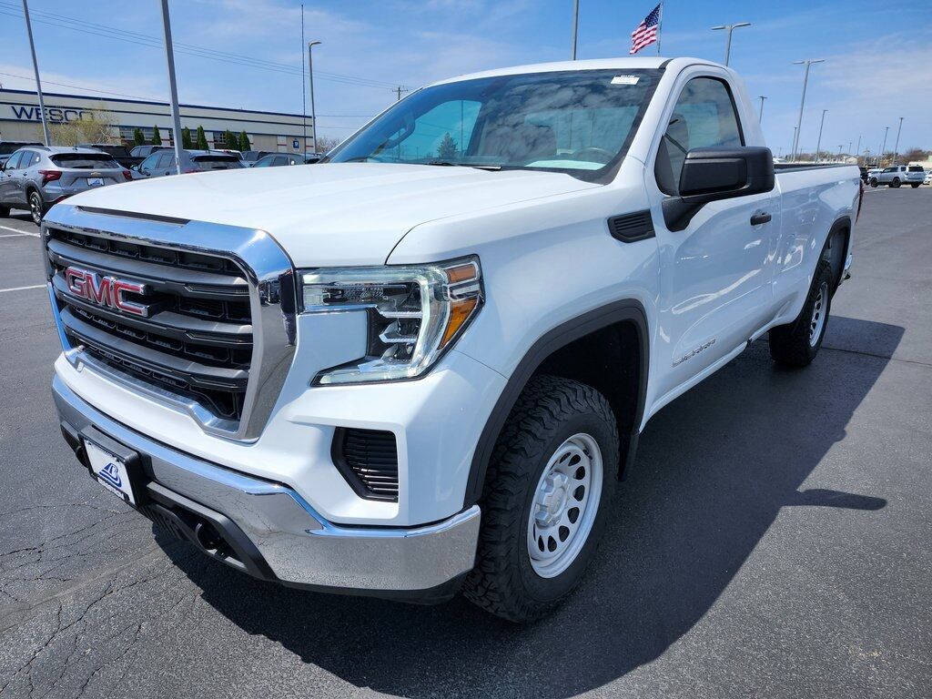 2021 GMC Sierra 1500 Base Green Bay WI