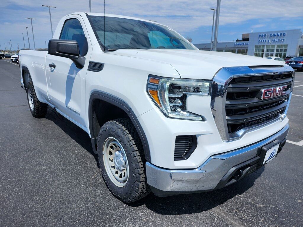 2021 GMC SIERRA 1500 Base Green Bay WI