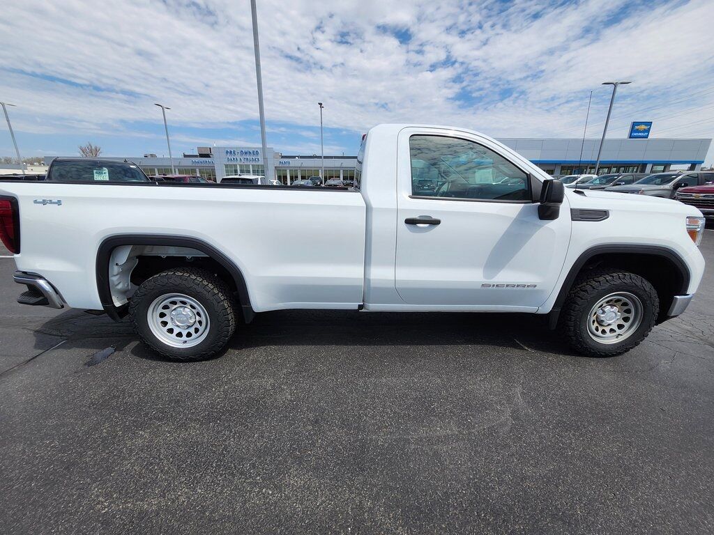 2021 GMC Sierra 1500 Base Green Bay WI