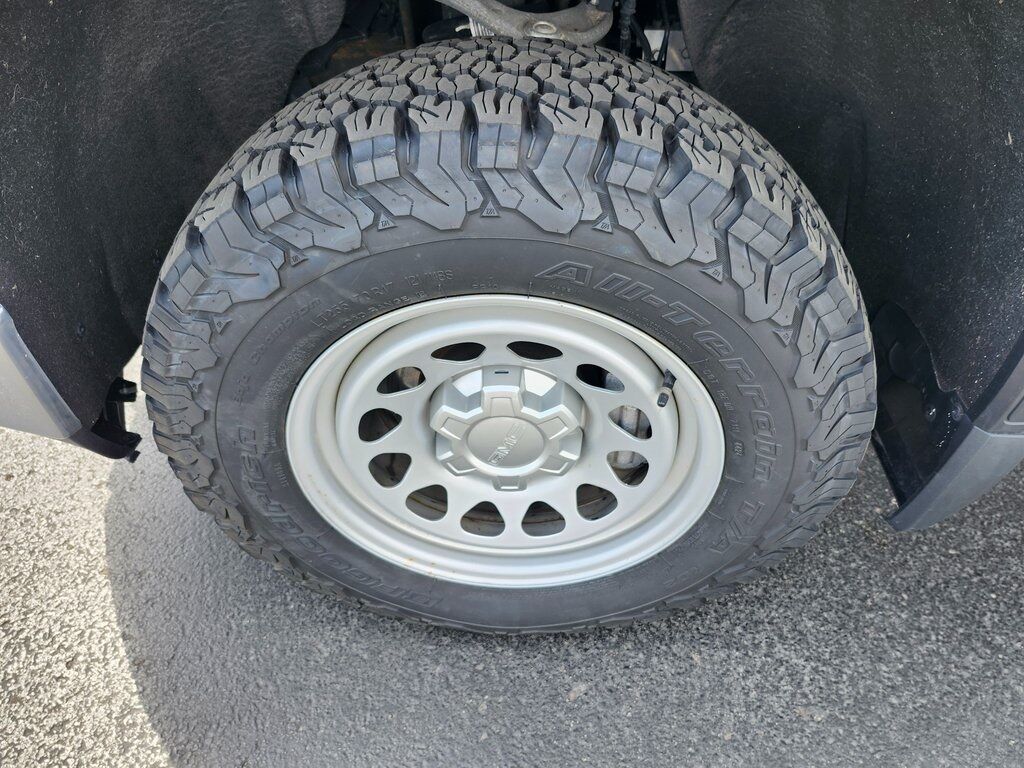 2021 GMC Sierra 1500 Base Green Bay WI