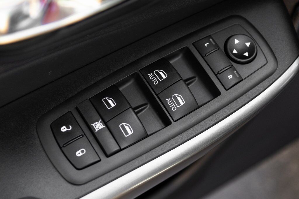 2021 Jeep Cherokee Latitude Lux Kenosha WI