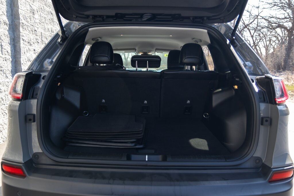 2021 Jeep Cherokee Latitude Lux Kenosha WI