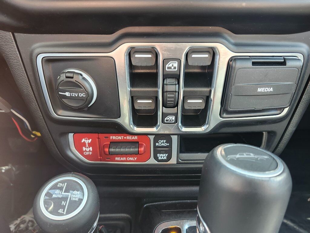 2021 Jeep Gladiator Rubicon Green Bay WI