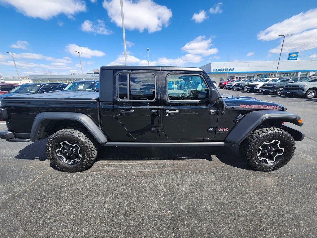 2021 Jeep Gladiator Rubicon Green Bay WI