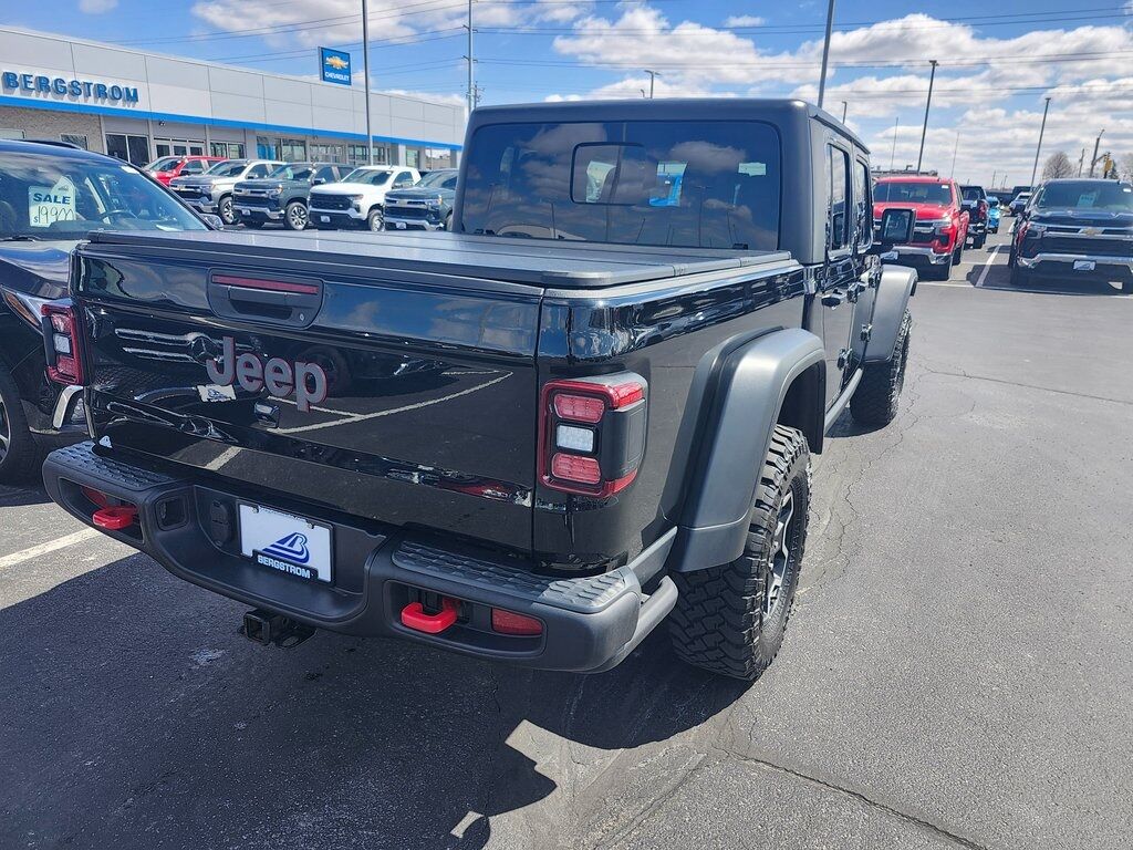2021 Jeep Gladiator Rubicon Green Bay WI